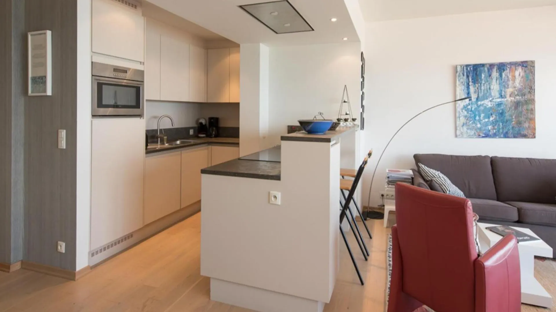 Beautiful Apartment With View Ostend