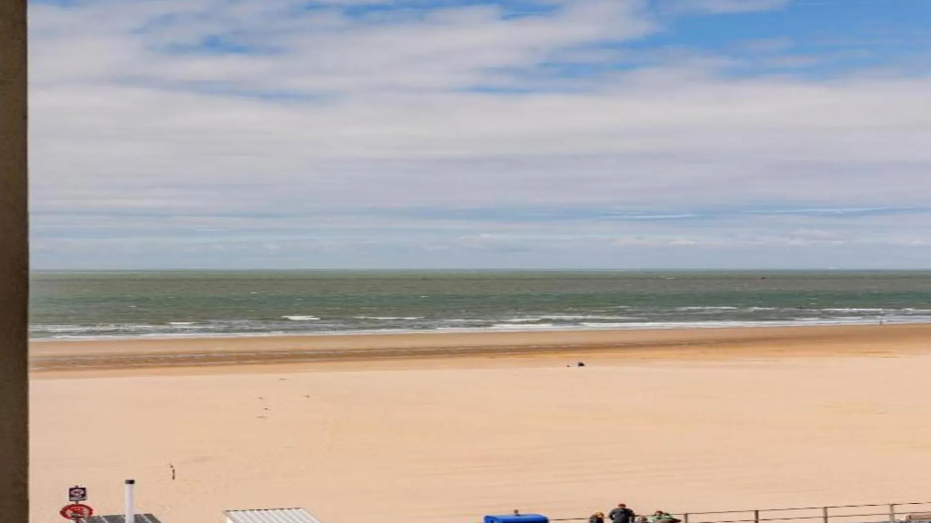 Beautiful Apartment With View Oostende